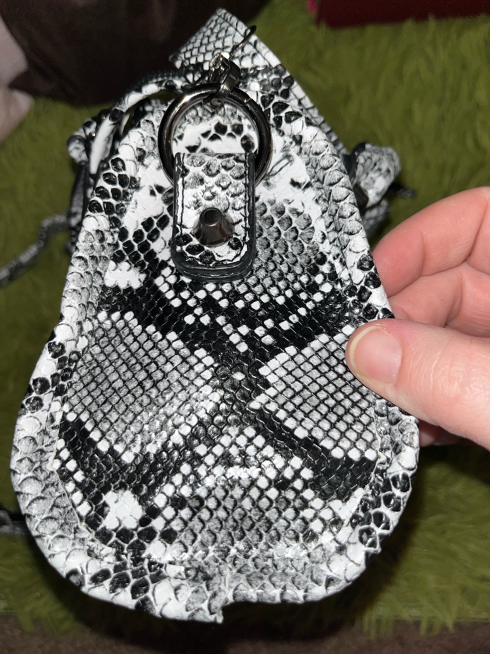 Black & White Snake Print Satchel with Matching Strap and Press-on Nail Bundle - Picture 8 of 13
